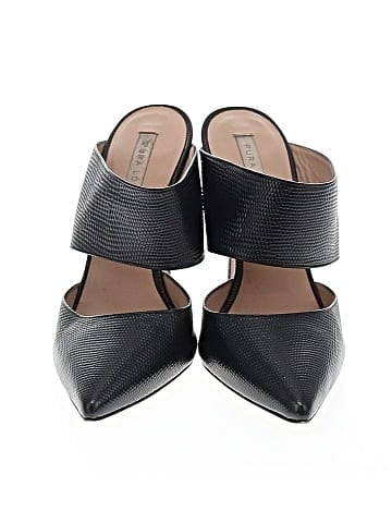 Pura Lopez Heels (view 2)