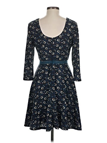 Alya Casual Dress (view 2)