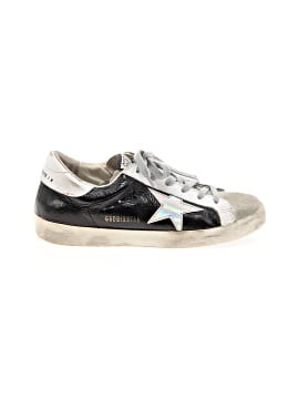 Golden Goose Sneakers