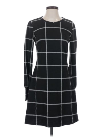 Slate & Willow Casual Dress (view 1)