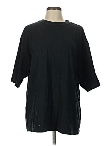 Levi's 3/4 Sleeve T-Shirt (view 1)