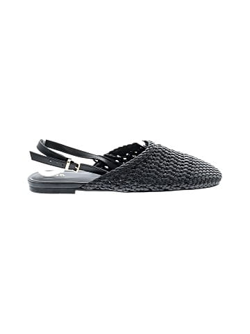 Zara Flats (view 1)