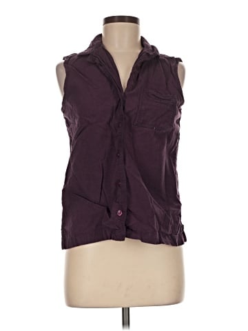 Erika Sleeveless Button-Down Shirt (view 1)