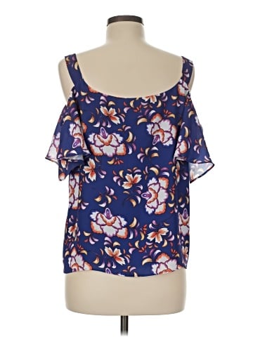 St. Tropez West Sleeveless Blouse (view 2)