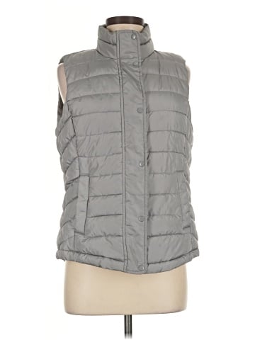 Gap Outlet Vest (view 1)