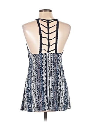 En Creme Sleeveless Top (view 2)