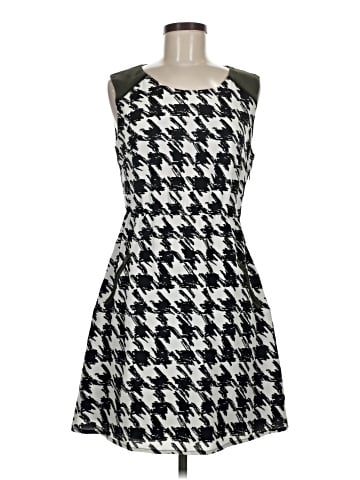 Brooklyn Industries Casual Dress (view 1)