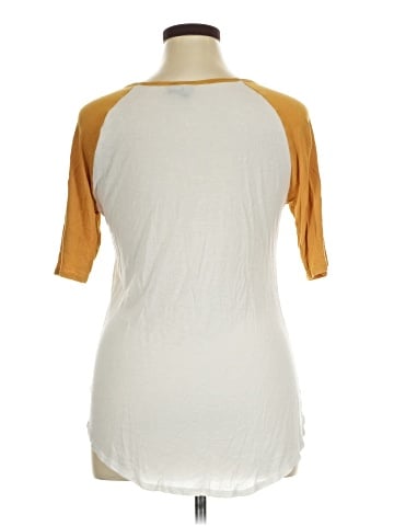 No Comment Short Sleeve T-Shirt (view 2)