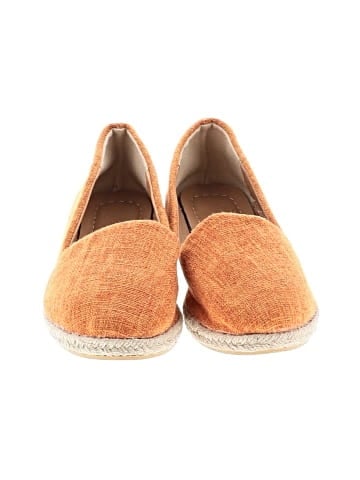 Unbranded Wedges (view 2)