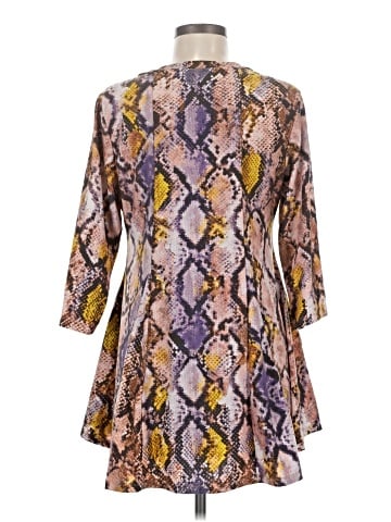 Attitudes by Renee 3/4 Sleeve Top (view 2)