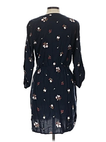 Ann Taylor LOFT Outlet Casual Dress (view 2)