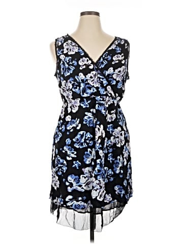 Simply Vera Vera Wang Casual Dress (view 1)