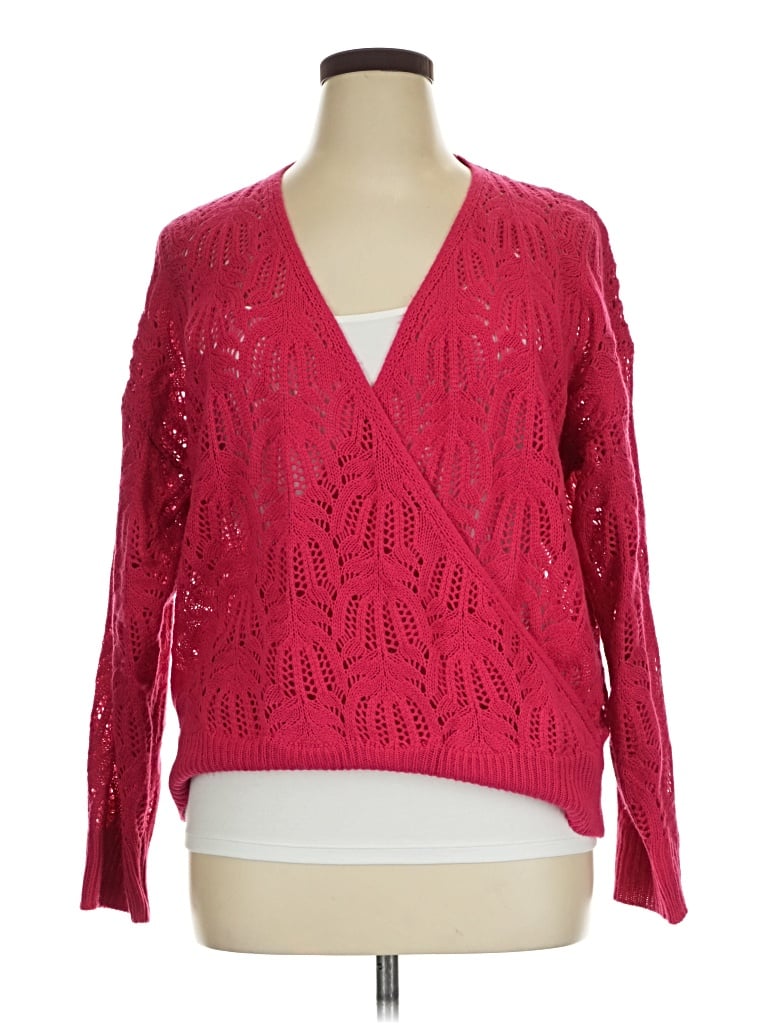 Click to view more detailed imagery on our partner's website Pre-owned Shein Curve Pullover Sweater In Red