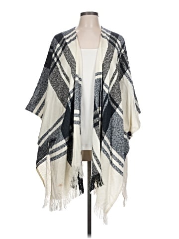 Love By Design Poncho (view 1)