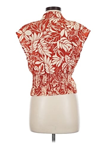 Pleione Sleeveless Button-Down Shirt (view 2)