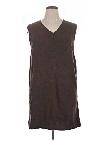 Old Navy Sweater Vest (view 1)