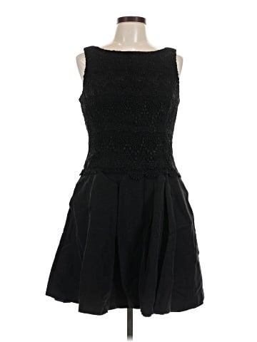 White House Black Market Cocktail Dress (view 1)
