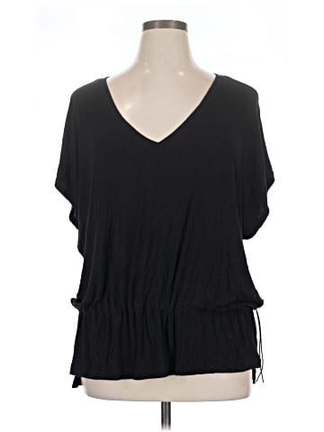 CAbi Short Sleeve Top (view 1)