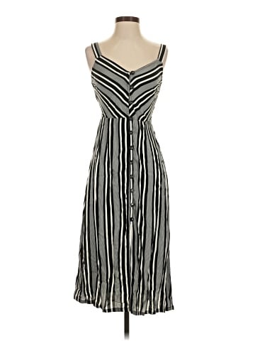 Xhilaration Casual Dress (view 1)