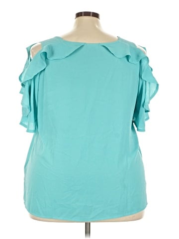 Avenue Short Sleeve Blouse (view 2)