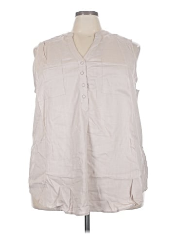 Torrid Sleeveless Button-Down Shirt (view 1)