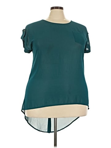 FASHION TO FIGURE Short Sleeve Top (view 1)