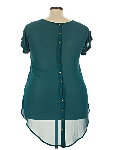 FASHION TO FIGURE Short Sleeve Top (view 2)