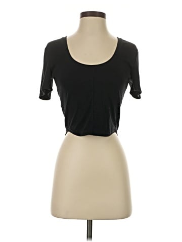 Nike Short Sleeve T-Shirt (view 1)