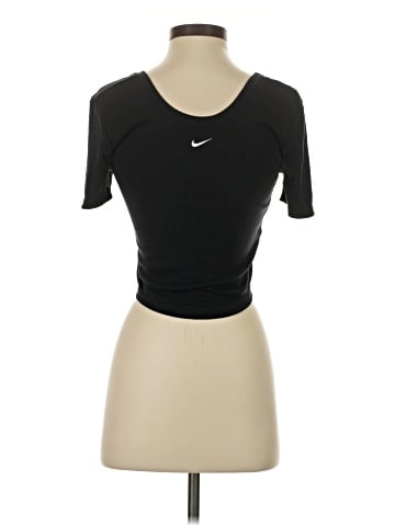 Nike Short Sleeve T-Shirt (view 2)