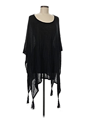 Cejon Poncho (view 1)