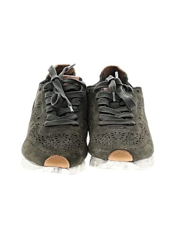 otBt Sneakers (view 2)