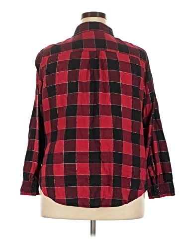St. John's Bay Long Sleeve Button-Down Shirt (view 2)