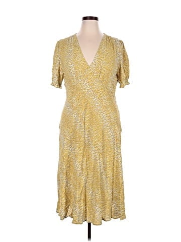 Diane von Furstenberg Casual Dress (view 1)