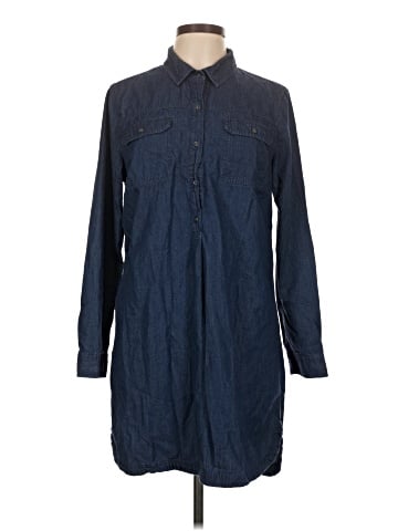 Old Navy Long Sleeve Button-Down Shirt (view 1)