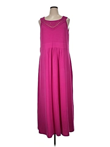 Kate & Mallory designs Casual Dress (view 1)