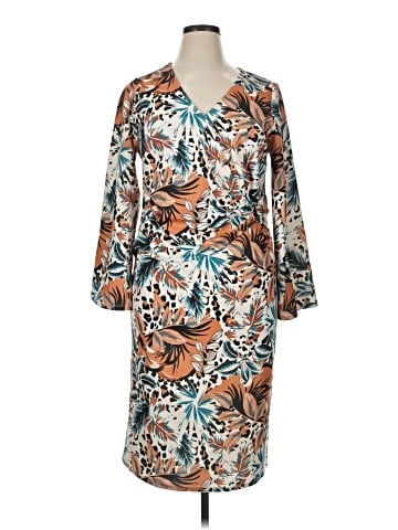 Monroe and Main Casual Dress (view 1)