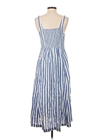 Old Navy Casual Dress (view 2)