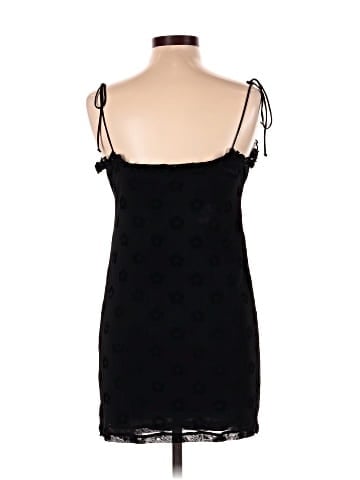 Motel Sleeveless Top (view 2)