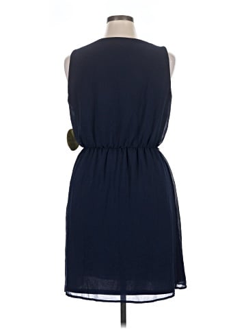 Emma & Michele Casual Dress (view 2)