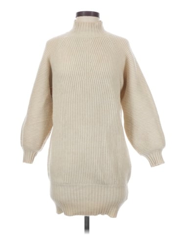 Le Lis Turtleneck Sweater (view 1)