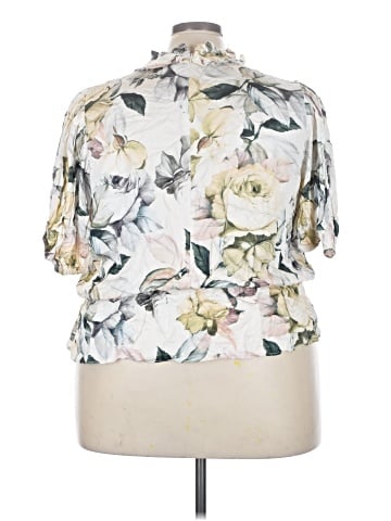 T Tahari Short Sleeve Blouse (view 2)