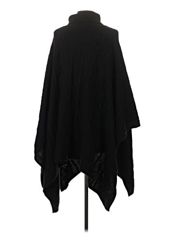 Kenar Poncho (view 2)