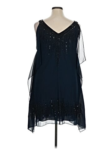 Shape FX Sleeveless Top (view 2)