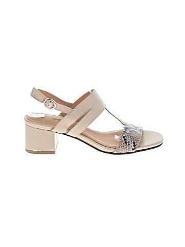 Trotters Sandals (view 1)