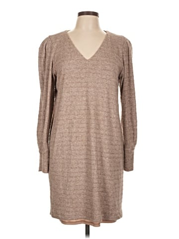 Julia Jordan Casual Dress (view 1)