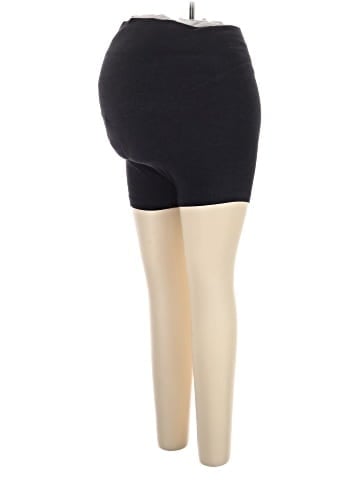 Old Navy - Maternity Shorts (view 1)