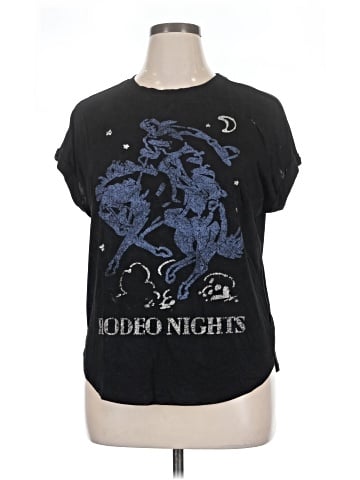Fox Short Sleeve T-Shirt (view 1)