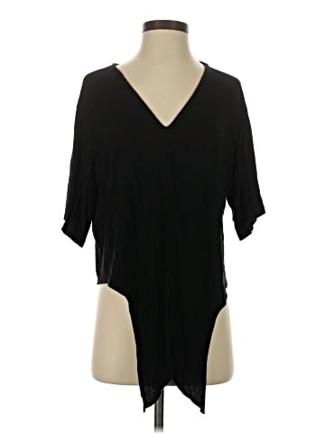 Kim & Cami Short Sleeve T-Shirt (view 1)