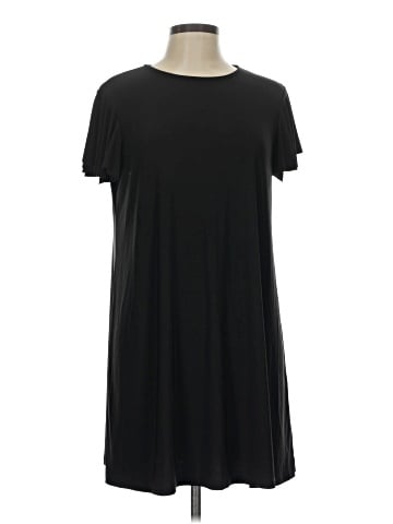 Annalee + Hope Casual Dress (view 1)