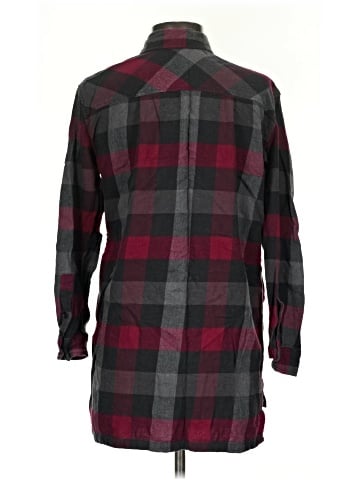 Forever 21 Long Sleeve Button-Down Shirt (view 2)